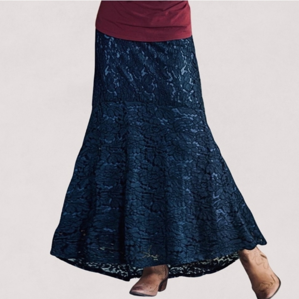 Soft Surroundings Laken Lace Navy Blue Trumpet Maxi Skirt M